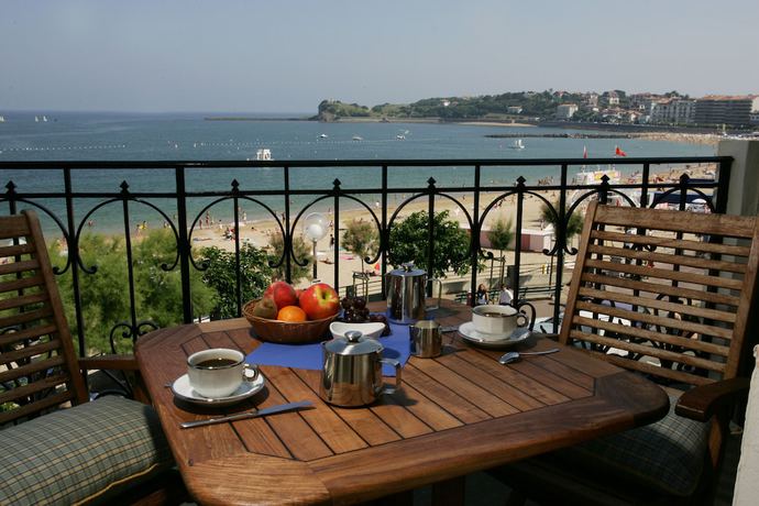 Imagen de la habitación del Hotel de la Plage, Saint Jean de Luz . Foto 7