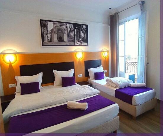 Imagen de la habitación del Hotel de la Poste, Argel. Foto 19