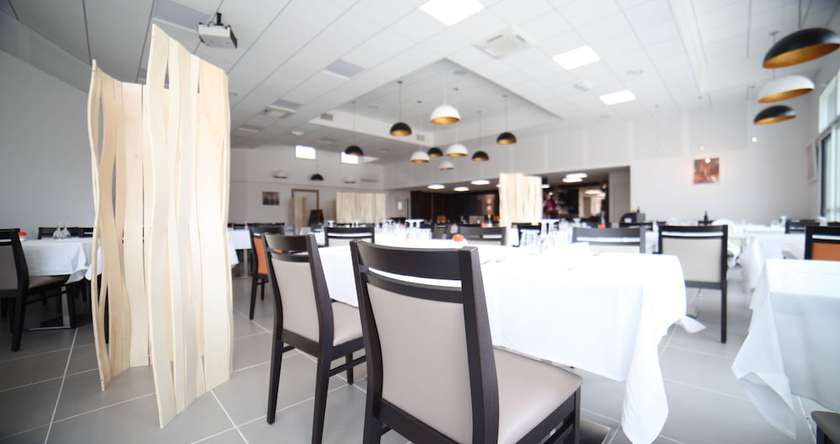 Imagen de los interiores del Hotel de la Poste, La Cavalerie. Foto 20