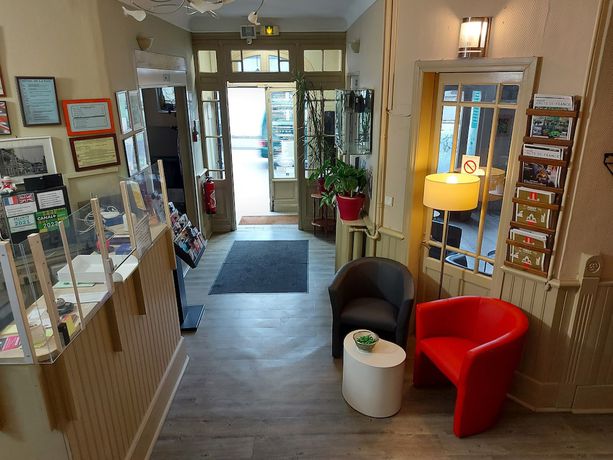 Imagen de los interiores del Hotel de la paix, Albert. Foto 17