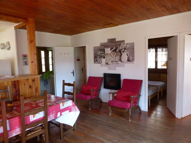 Imagen de la habitación del Hotel de plein air les Cariamas. Foto 13