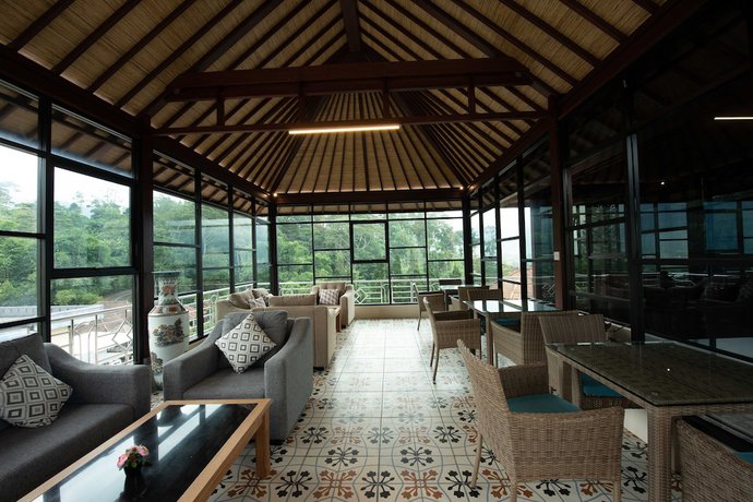 Imagen de los interiores del Hotel dedanau. Foto 15