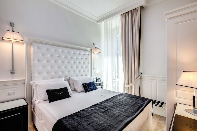 Imagen de la habitación del Hotel dei Quiriti Suite. Foto 10