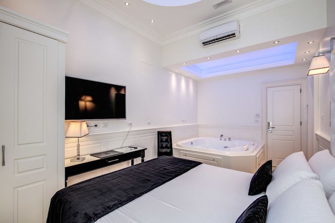 Imagen de la habitación del Hotel dei Quiriti Suite. Foto 19