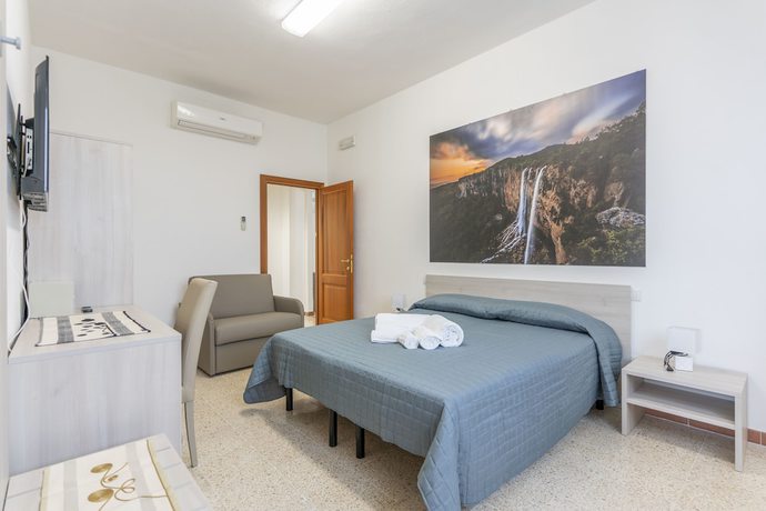 Imagen de la habitación del Hotel dei Tacchi. Foto 10
