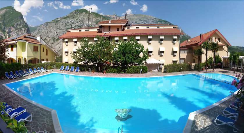 Imagen de la piscina del Hotel del Camerlengo. Foto 20