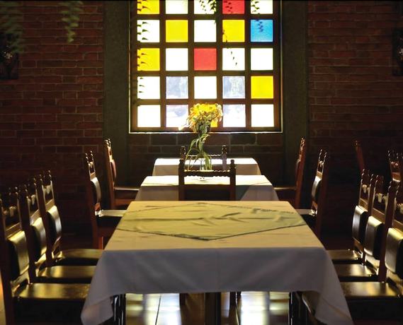 Imagen del bar/restaurante del Hotel del Campo, Zona 4. Foto 4