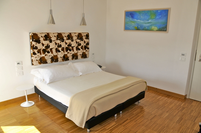 Imagen de la habitación del Hotel del Conte. Foto 8