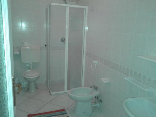 Imagen de la habitación del Hotel del Falco, Livo. Foto 7