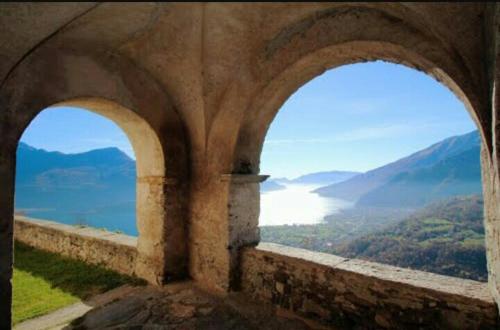 Imagen general del Hotel del Falco, Livo. Foto 3