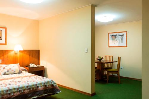 Imagen de la habitación del Hotel del Jard&iacute;n. Foto 14