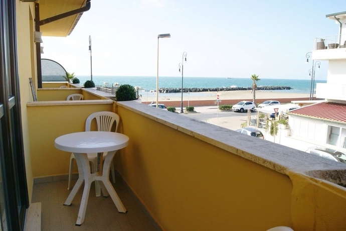 Imagen de la habitación del Hotel del Mare, Aeropuerto de Roma-Fiumicino. Foto 8