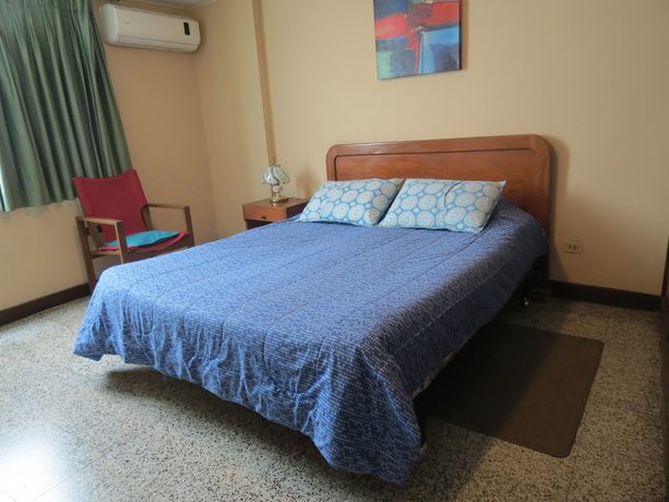 Imagen de la habitación del Hotel del Oeste BandB. Foto 10