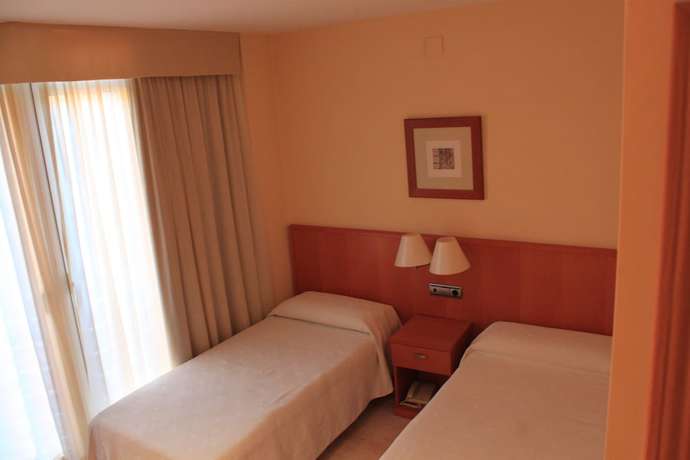 Imagen de la habitación del Hotel del Port, Ametlla de Mar. Foto 12
