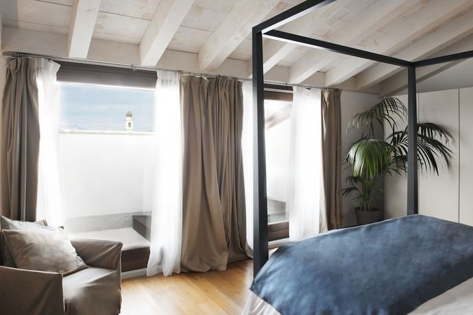 Imagen de la habitación del Hotel del Porto, Torri Del Benaco. Foto 17