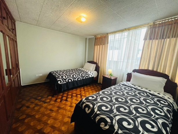 Imagen de la habitación del Hotel del mall. Foto 11