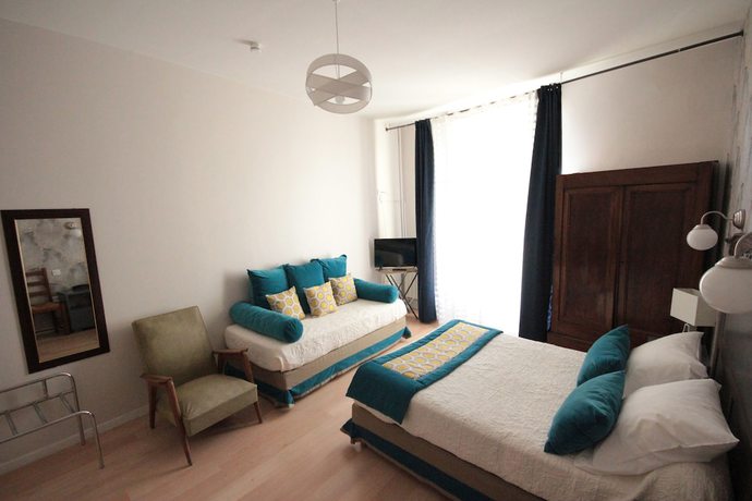 Imagen de la habitación del Hotel des Arts, Montpellier. Foto 16