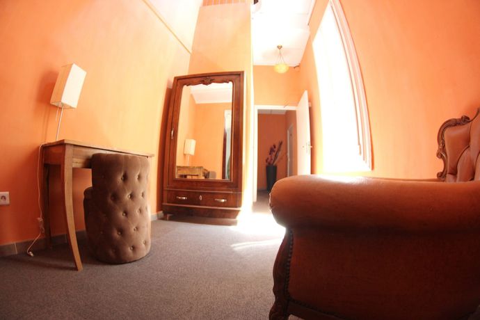 Imagen de la habitación del Hotel des Arts, Montpellier. Foto 17
