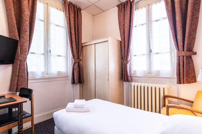 Imagen de la habitación del Hotel des Bains, AIX LES BAINS. Foto 4