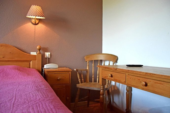 Imagen de la habitación del Hotel des Bords de l'Ill. Foto 8