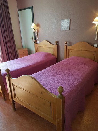 Imagen de la habitación del Hotel des Bords de l'Ill. Foto 11