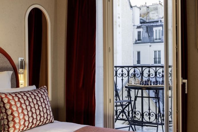 Imagen de la habitación del Hotel des Carmes By Malone. Foto 7