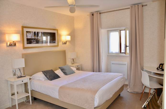 Imagen de la habitación del Hotel des Messageries. Foto 15