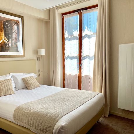 Imagen de la habitación del Hotel des Messageries. Foto 18