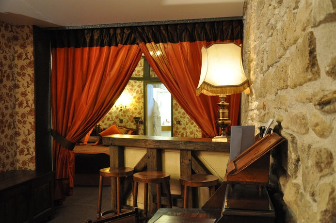 Imagen de la habitación del Hotel des Orf&egrave;vres. Foto 3