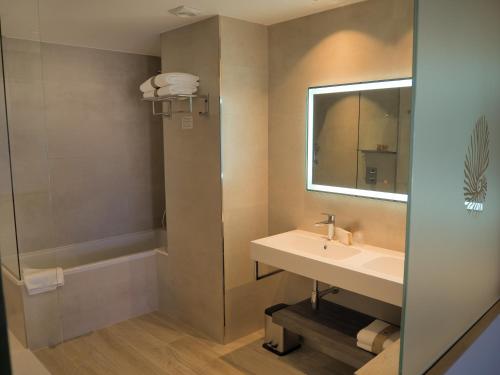 Imagen de la habitación del Hotel do Porto. Foto 6