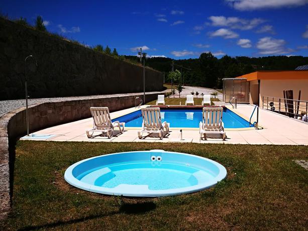 Imagen de la piscina del Hotel do Vale. Foto 13