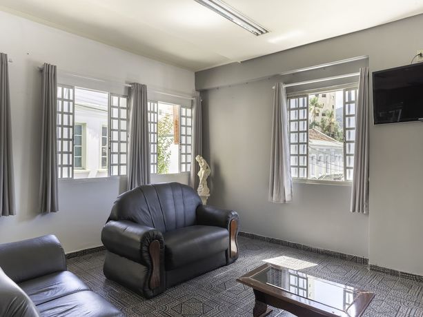 Imagen de los interiores del Hotel dos Nobres. Foto 13