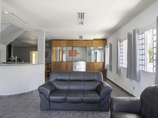 Imagen de los interiores del Hotel dos Nobres. Foto 19