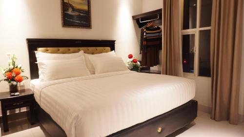 Imagen general del Hotel d\'primahotel Pattimura Makassar. Foto 5