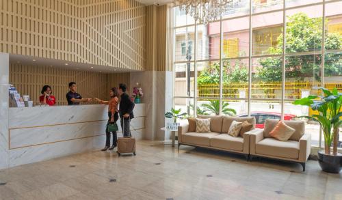 Imagen general del Hotel d\'primahotel Pattimura Makassar. Foto 6