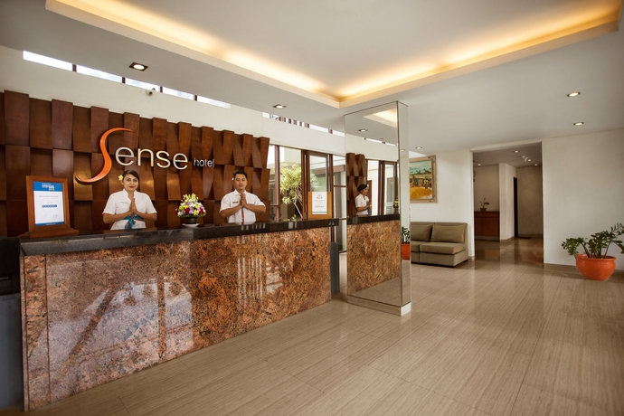 Imagen de los interiores del Hotel d'primahotel Seminyak. Foto 14