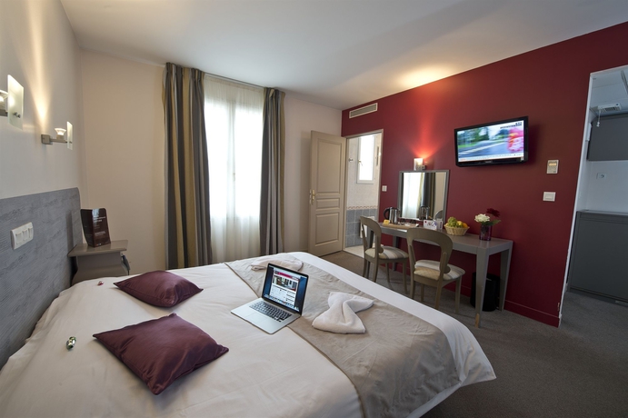 Imagen de la habitación del Hotel du Ch&acirc;teau, Maisons laffitte. Foto 7