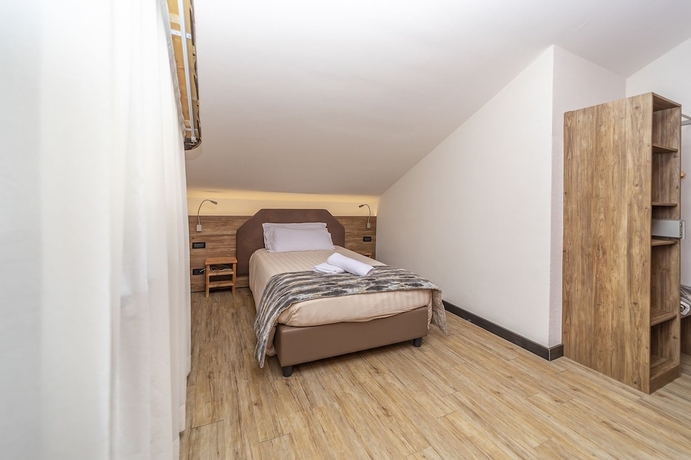 Imagen de la habitación del Hotel du Col. Foto 7