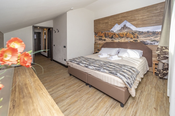 Imagen de la habitación del Hotel du Col. Foto 15