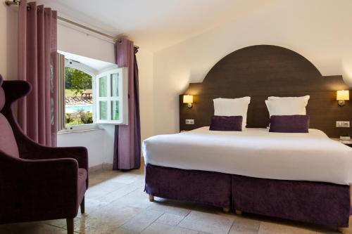 Imagen de la habitación del Hotel du Golf, Pont Royal. Foto 14