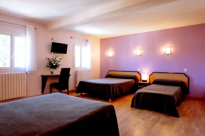 Imagen de la habitación del Hotel du Lauragais. Foto 14