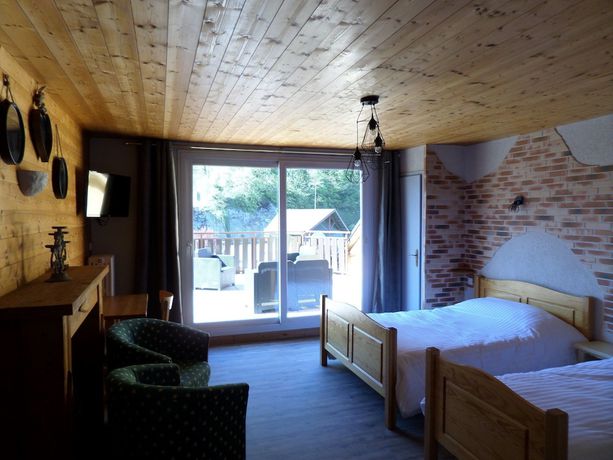 Imagen de la habitación del Hotel du Midi, Th&ocirc;nes. Foto 18