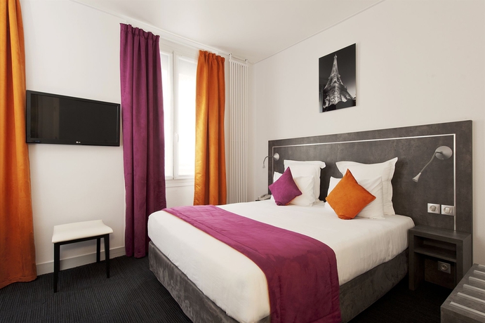 Imagen de la habitación del Hotel du Plat d'Etain. Foto 4