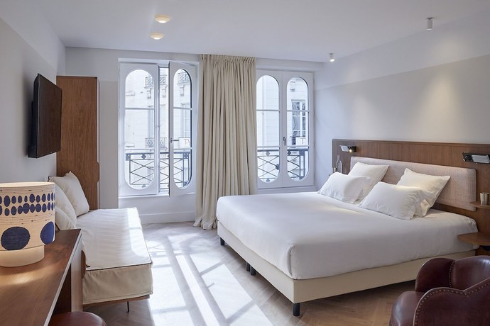 Imagen de la habitación del Hotel du Sentier. Foto 12
