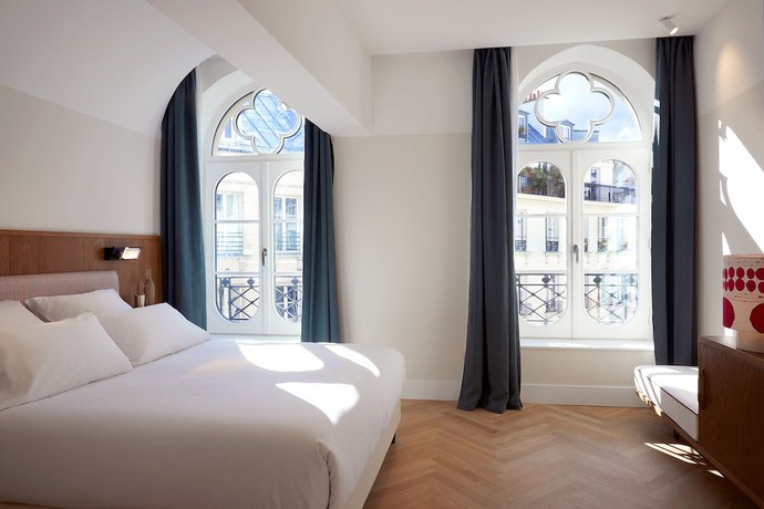 Imagen de la habitación del Hotel du Sentier. Foto 15
