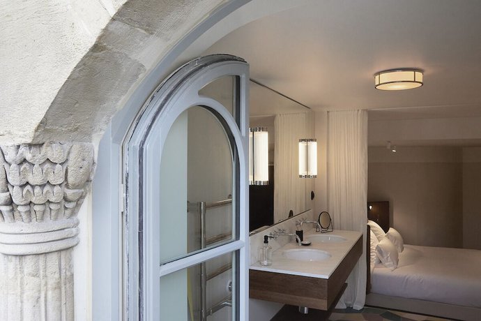 Imagen de la habitación del Hotel du Sentier. Foto 16