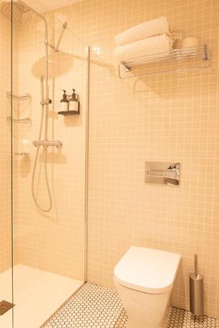 Imagen de la habitación del Hotel du Temps Madrid. Foto 4