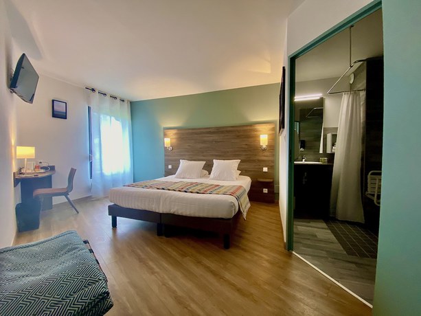 Imagen de la habitación del Hotel du Tr&eacute;gor. Foto 3