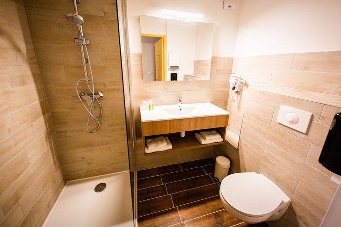 Imagen de la habitación del Hotel du Tr&eacute;gor. Foto 8