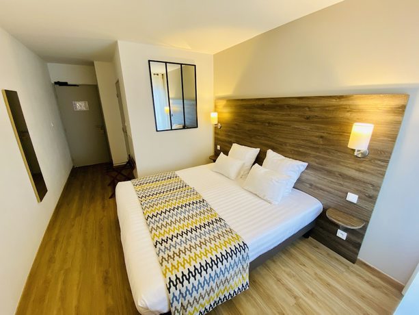 Imagen de la habitación del Hotel du Tr&eacute;gor. Foto 10